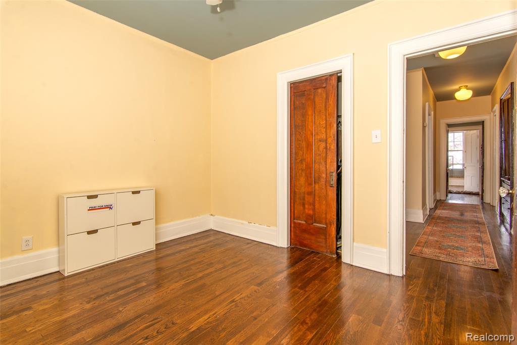 22 Edison Street, Detroit, MI 48202 — Photo 26