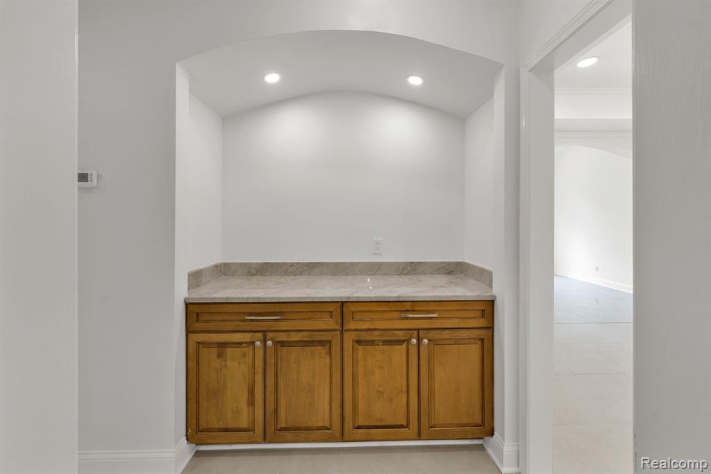 47974 Deer Trail Drive, Canton, MI 48187 — Photo 21