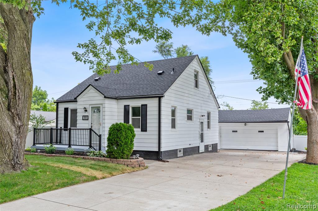 885 Hawthorne Avenue, Ypsilanti, MI 48198 — Photo 2