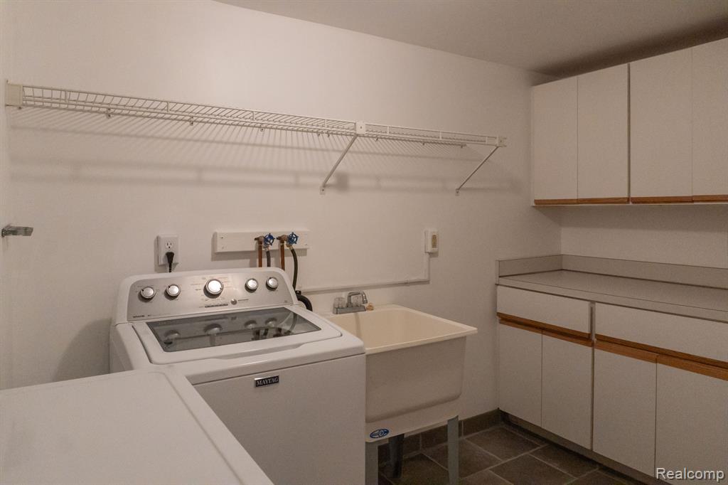 6851 TANGLE WOOD, Waterford, MI 48327 — Photo 15