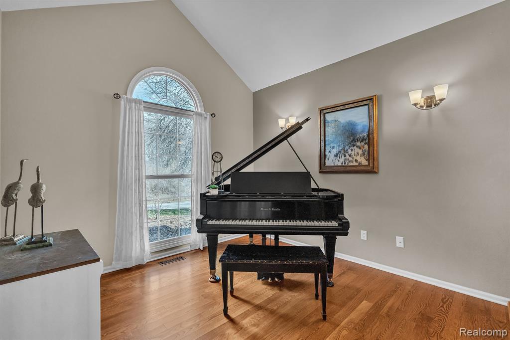 4788 WINDSWEPT Drive, Milford, MI 48380 — Photo 5