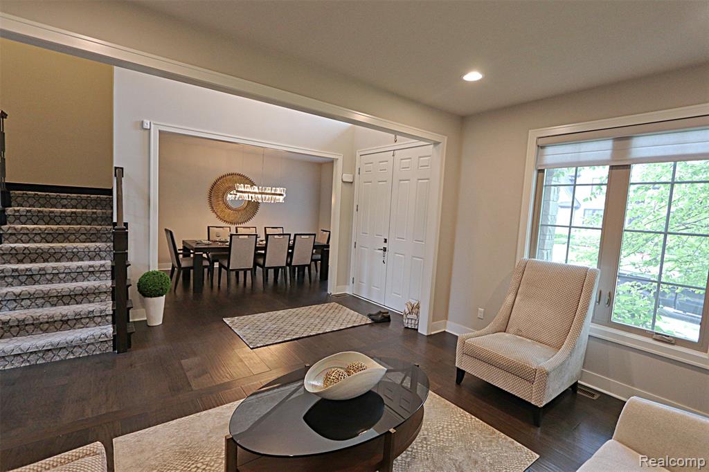 4966 Park Manor Drive, Troy, MI 48098 — Photo 8
