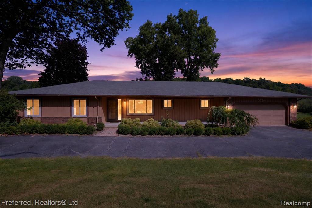 5524 Lawrence Court, Pinckney, MI 48169 — Photo 57