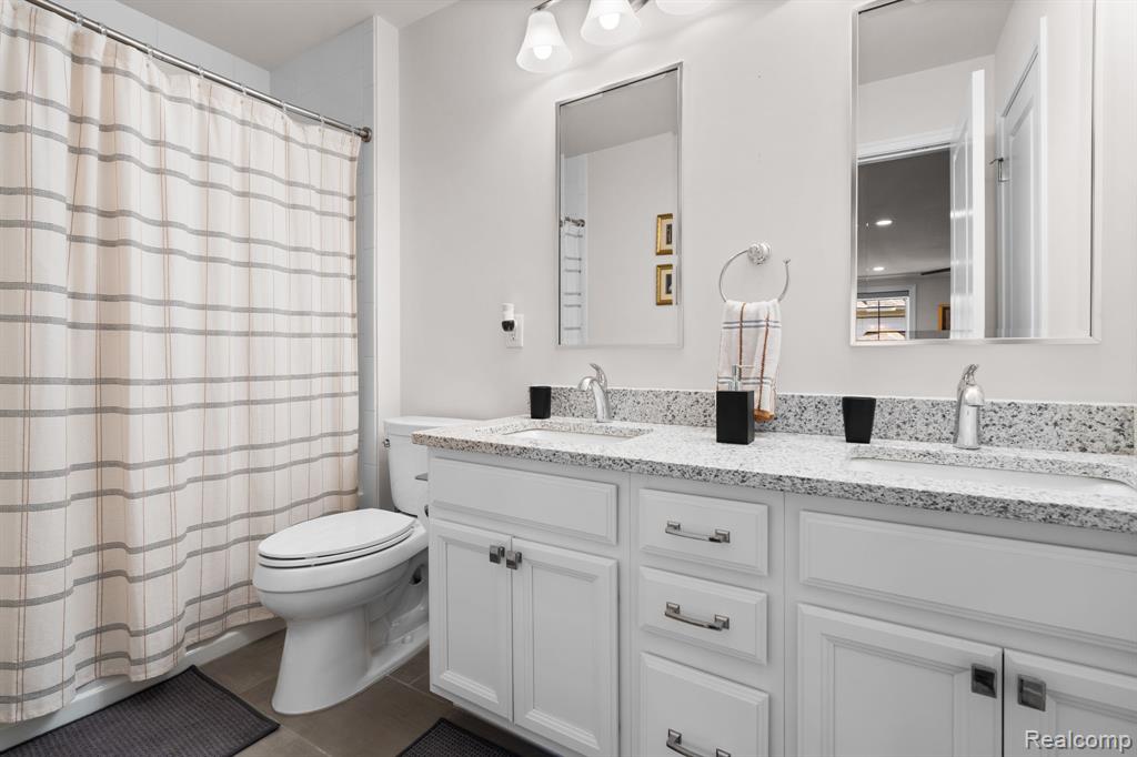 3020 N Spurway Drive, Ann Arbor, MI 48105 — Photo 50
