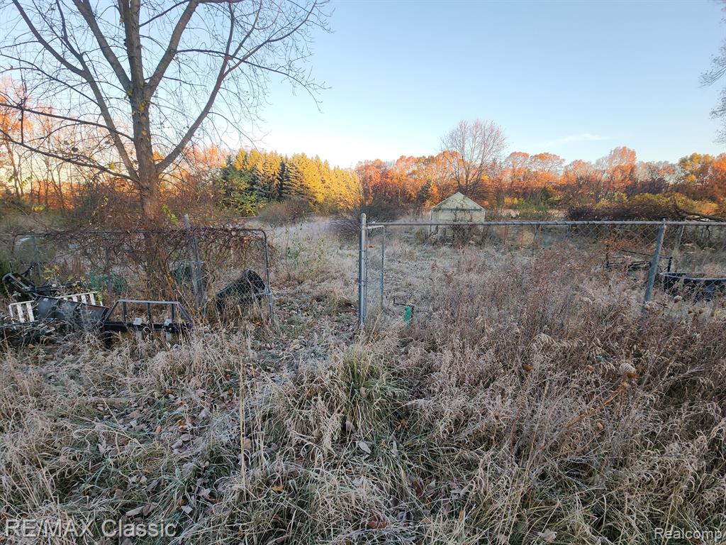 4125 N TIPSICO LAKE Road, Hartland, MI 48353 — Photo 24
