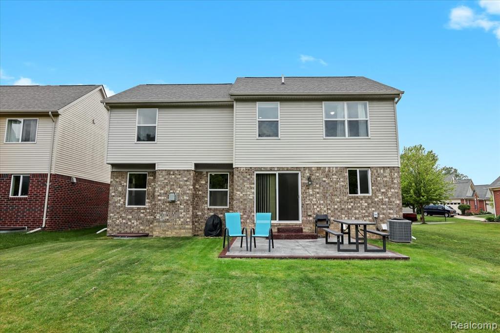 43570 Cherrywood Lane, Canton, MI 48188 — Photo 20