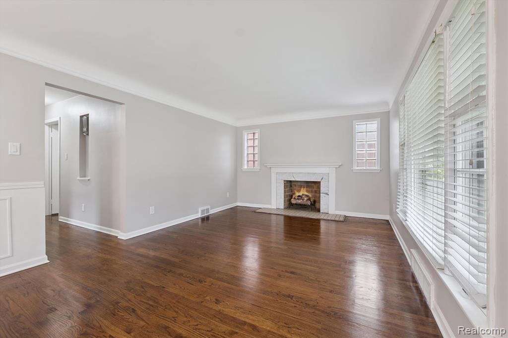 7307 Colonial Street, Dearborn Heights, MI 48127 — Photo 6