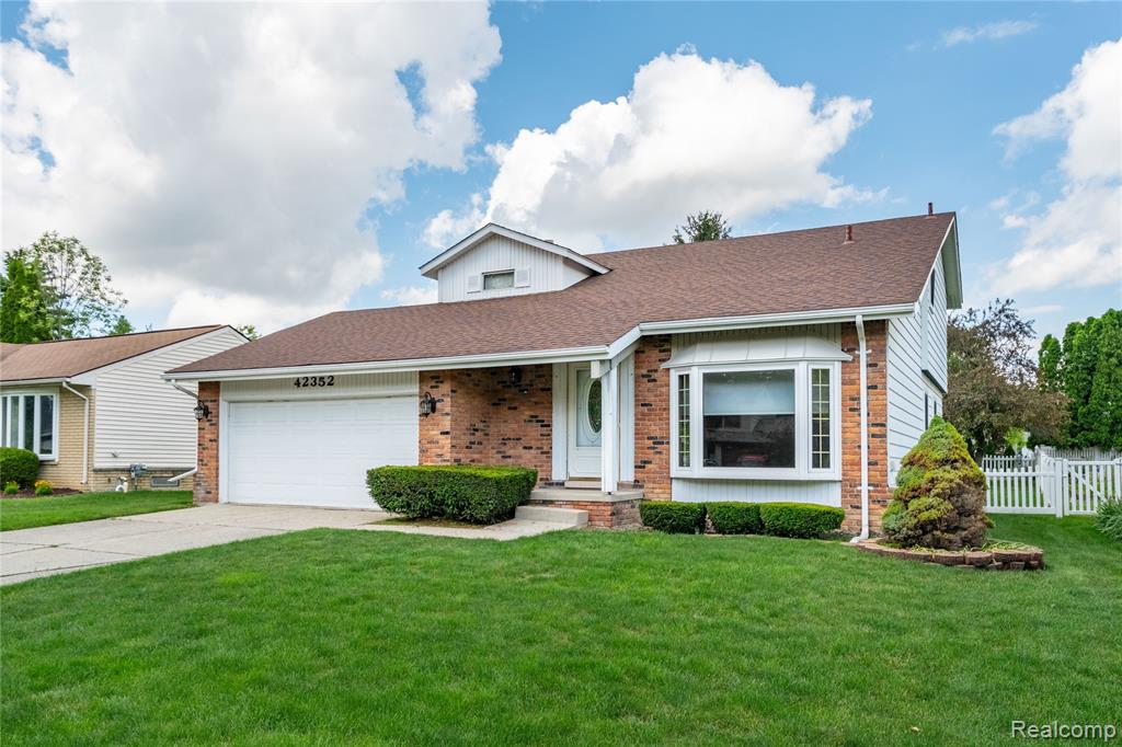 42352 Park Ridge Road, Novi, MI — front exterior