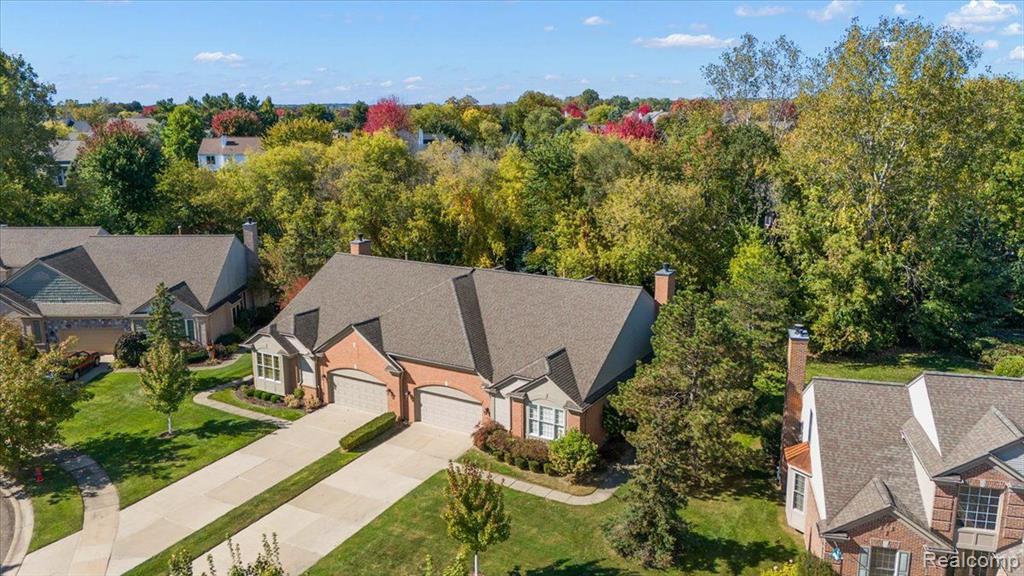 833 GARNET Court, Rochester, MI 48306 — Photo 43