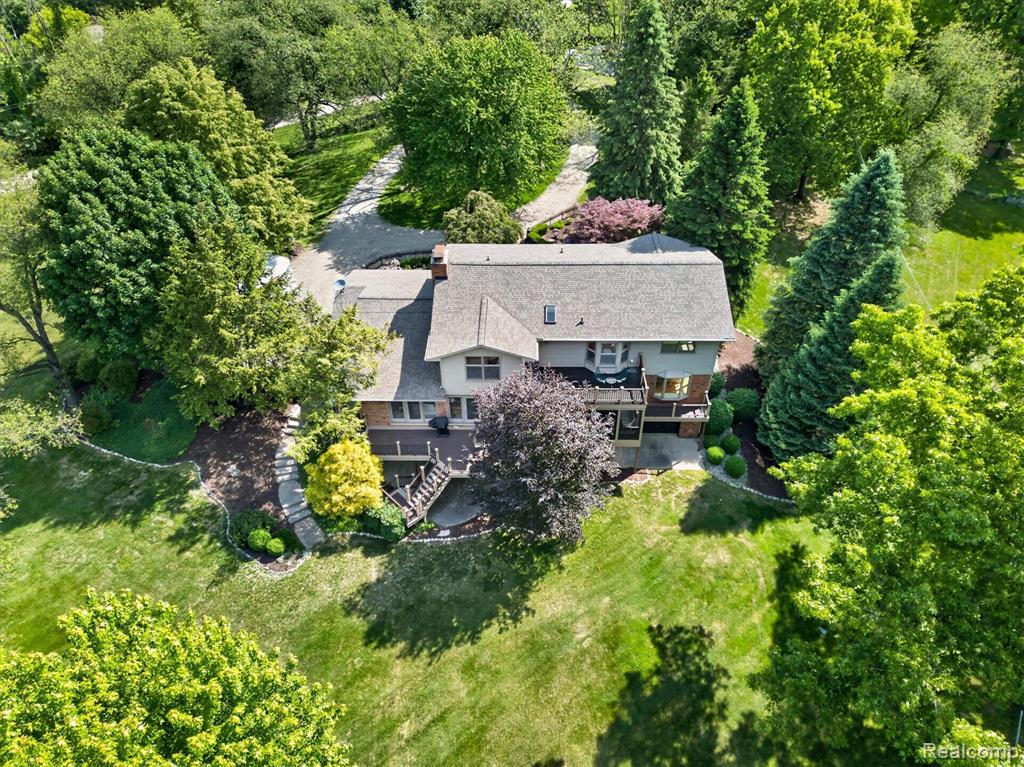 12664 Lashbrook Lane W, Brighton, MI 48114 — Photo 40