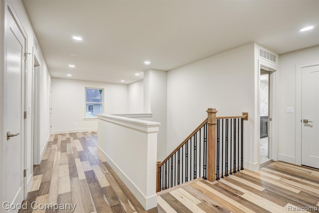 812 Irving Avenue, Royal Oak, MI 48067 — Photo 37