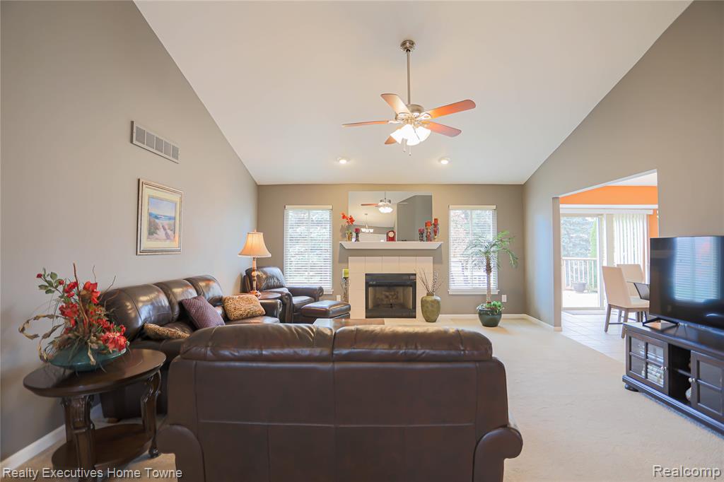 50315 Alden Drive, Macomb, MI 48044 — Photo 14