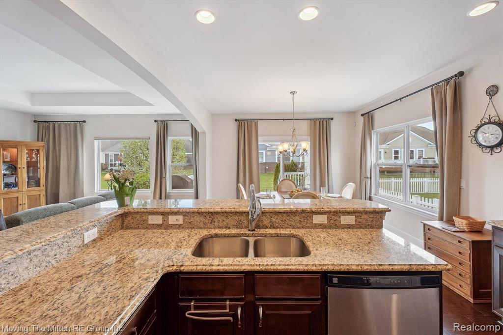 326 PROVINCE Lane, Canton, MI 48188 — Photo 11