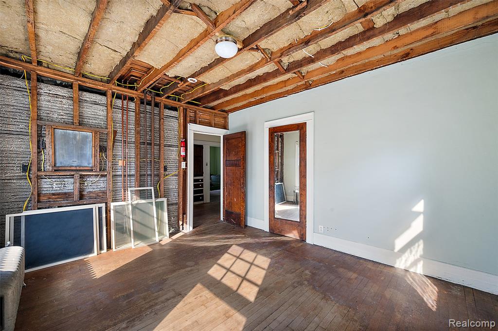 3496 Burns Street, Detroit, MI 48214 — Photo 40