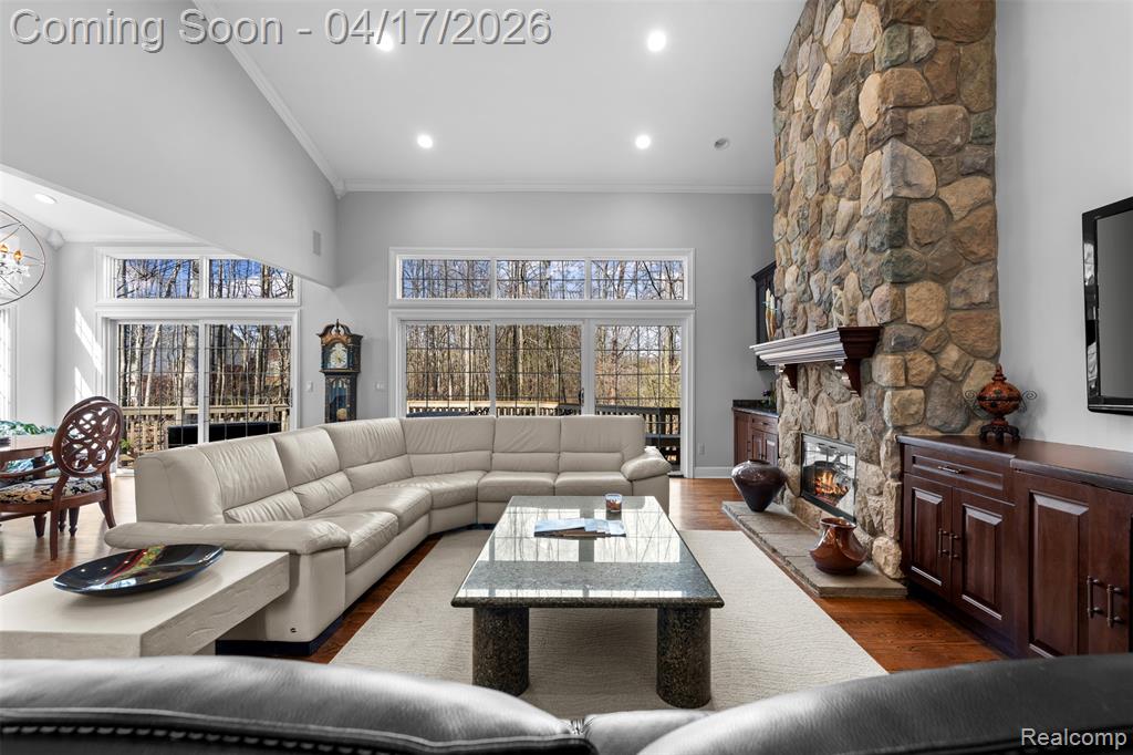 5146 Lagoons Circle, 22, West Bloomfield, MI 48323 — Photo 9
