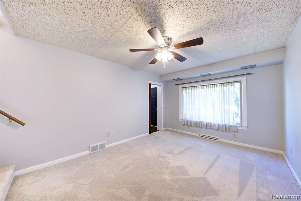 5324 Newberry Street, Wayne, MI 48184 — Photo 17