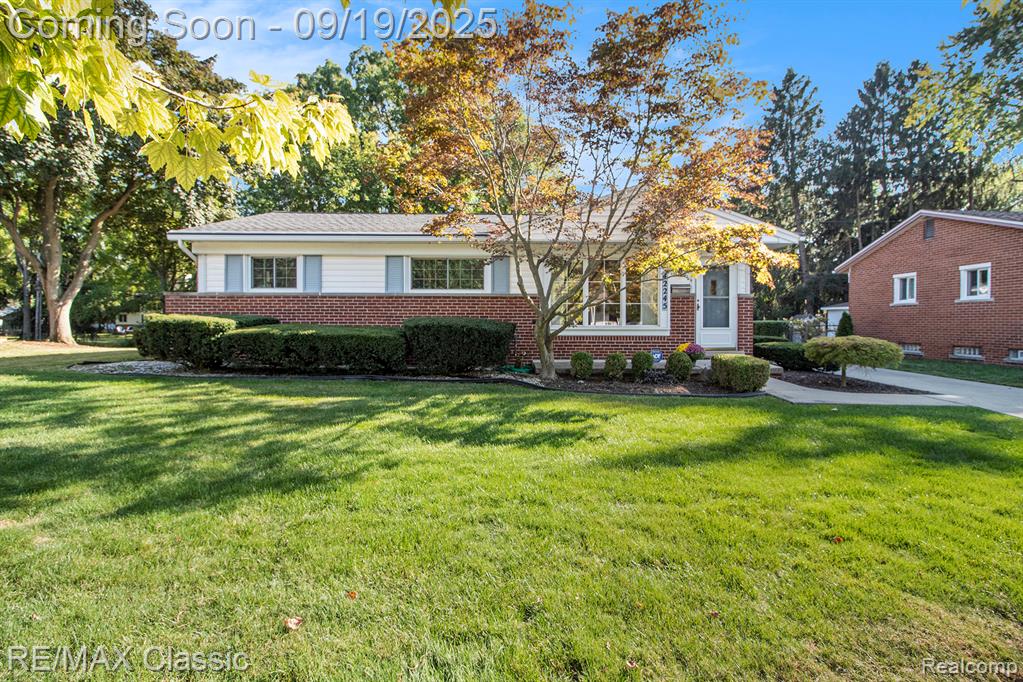 42245 Hammill Lane, Plymouth, MI 48170 — Photo 4