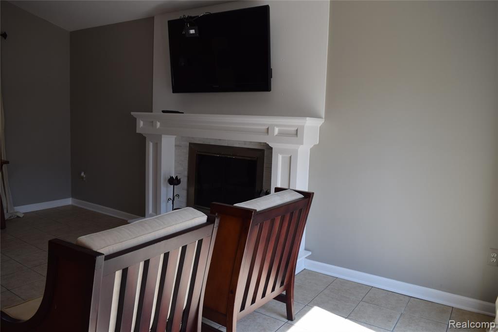 41318 Schoolcraft Road, Plymouth, MI 48170 — Photo 9