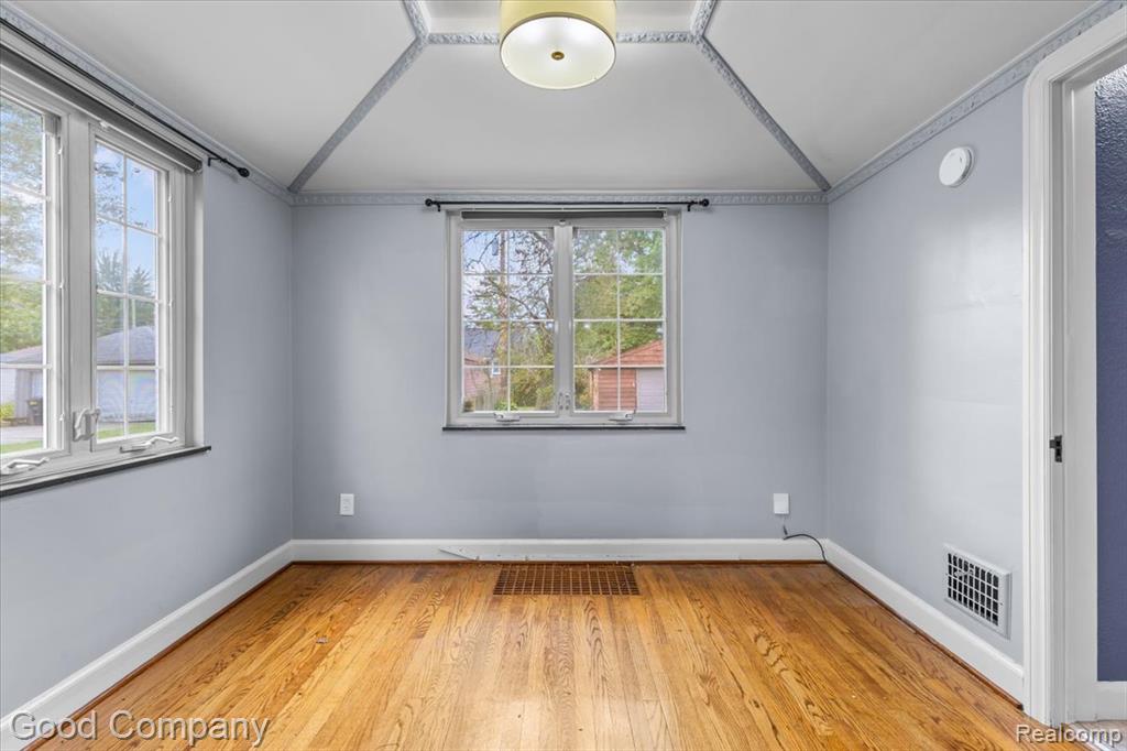 5535 Harvard Road, Detroit, MI 48224 — Photo 5
