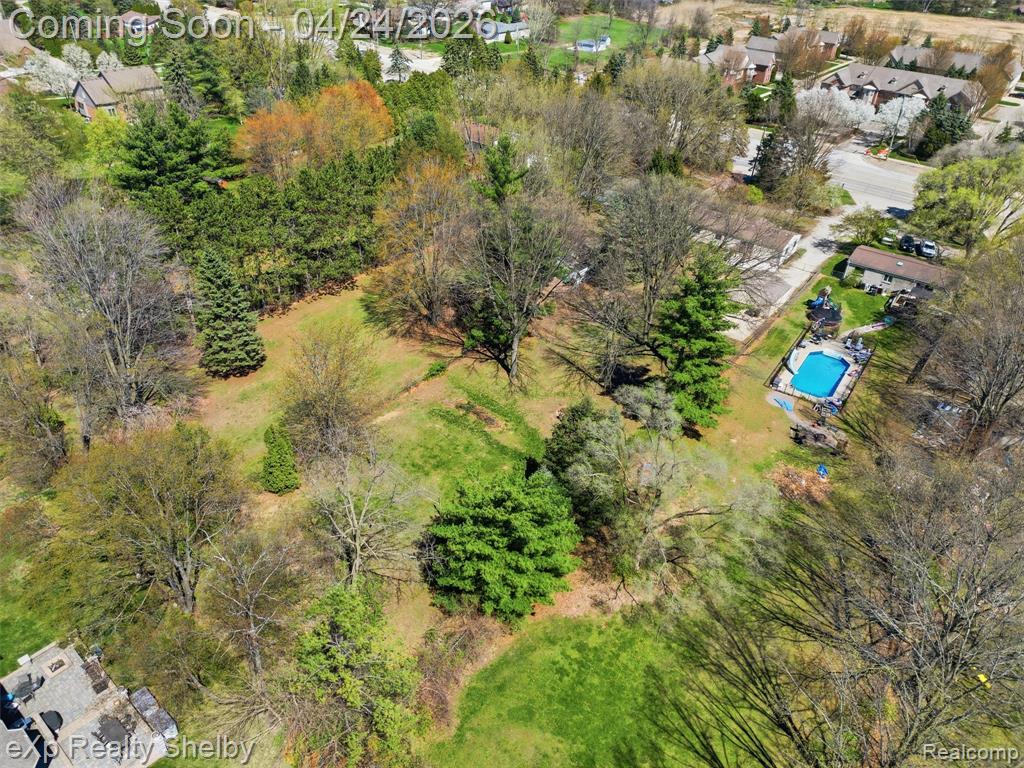 49301 Schoenherr Road, Shelby Twp, MI 48315 — Photo 42