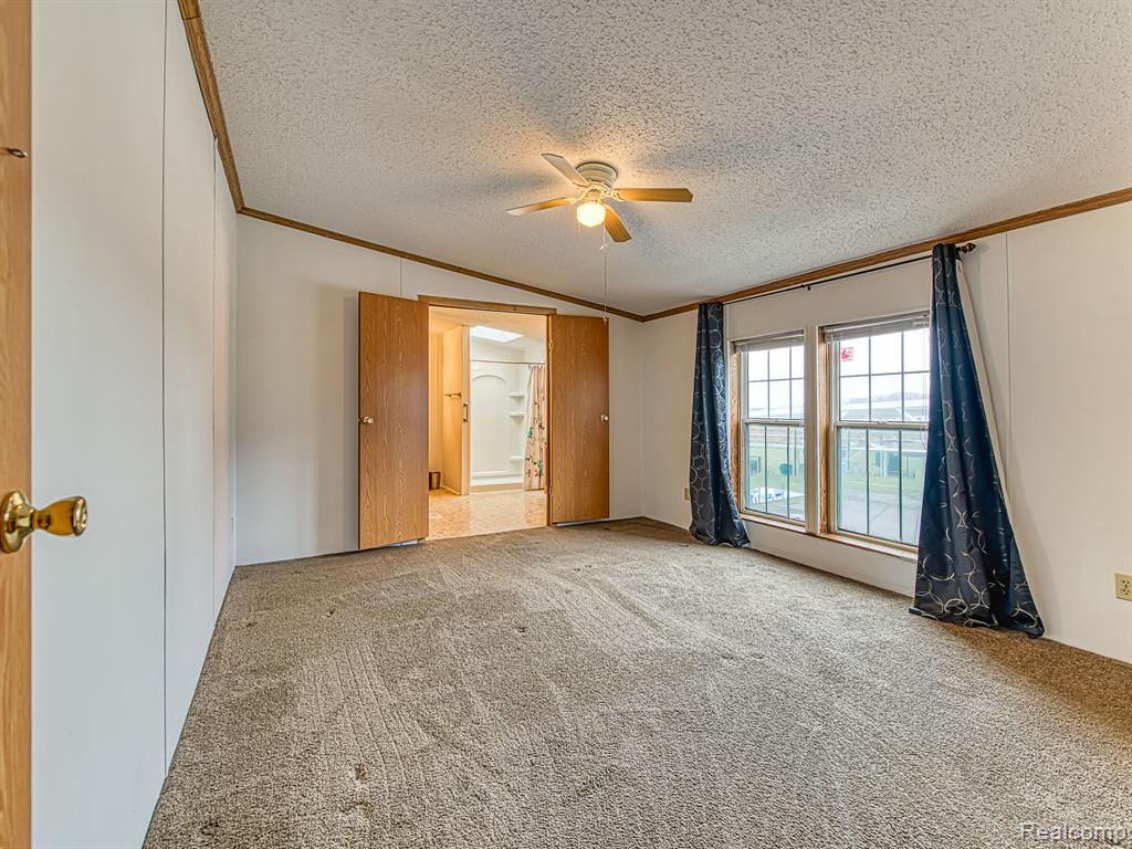 13749 Heritage Street, Carleton, MI 48117 — Photo 15