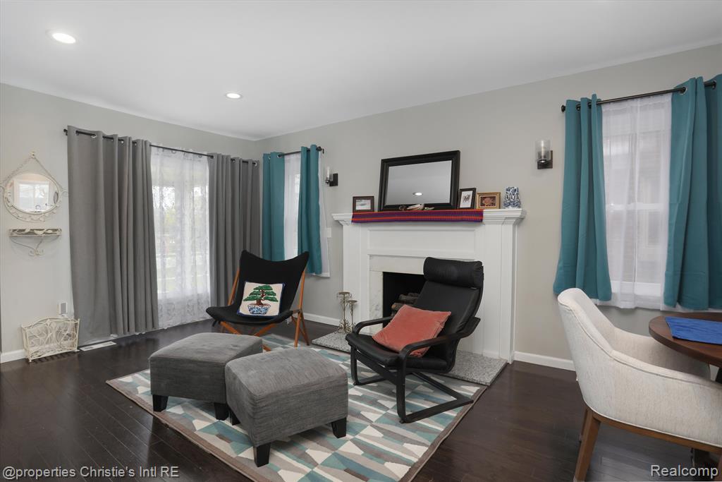 469 Kerby Road, Grosse Pointe Farms, MI 48236 — Photo 5