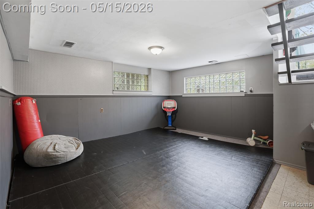 47129 Dunsany Road, Northville, MI 48167 — Photo 28