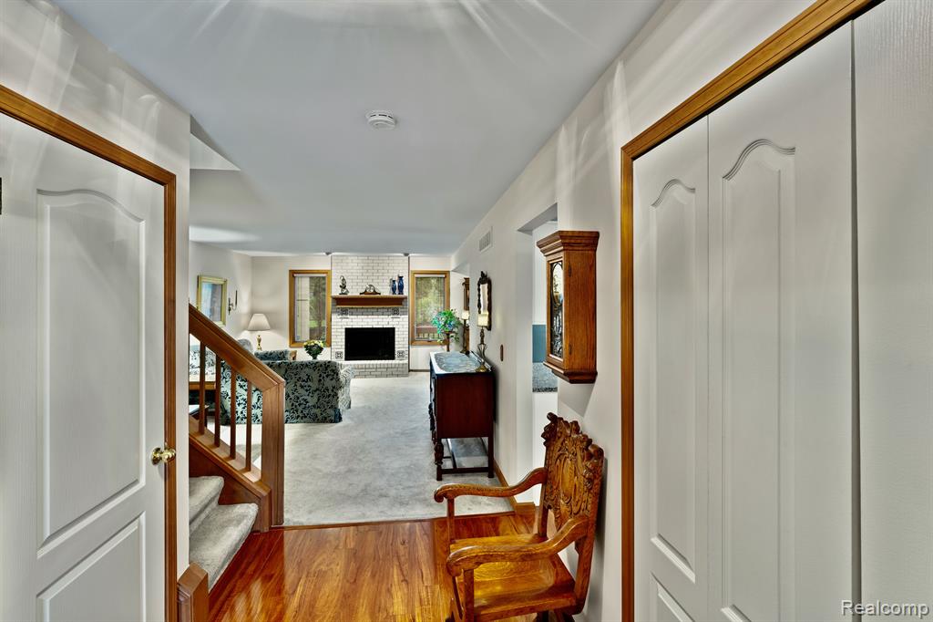 29573 Sylvan Lane, 17, Farmington Hills, MI 48334 — Photo 4