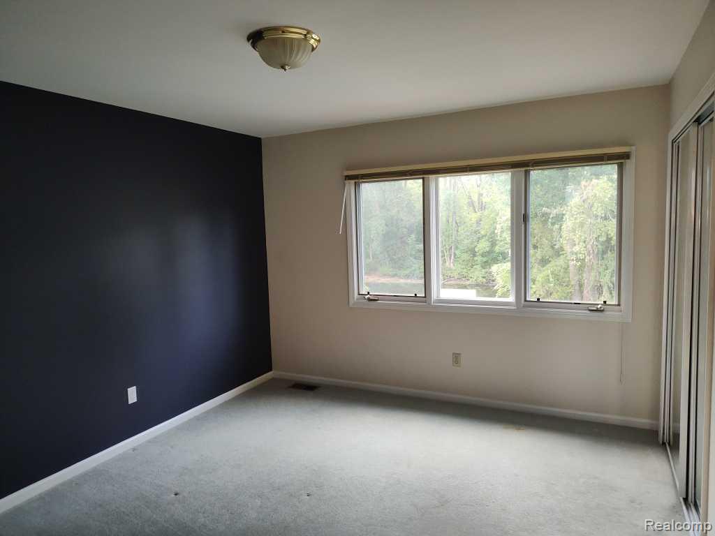 1339 Pond Bluff Way, Brighton, MI 48114 — Photo 31