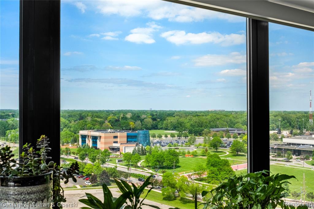 5000 Town Center, 1606, Southfield, MI 48075 — Photo 18