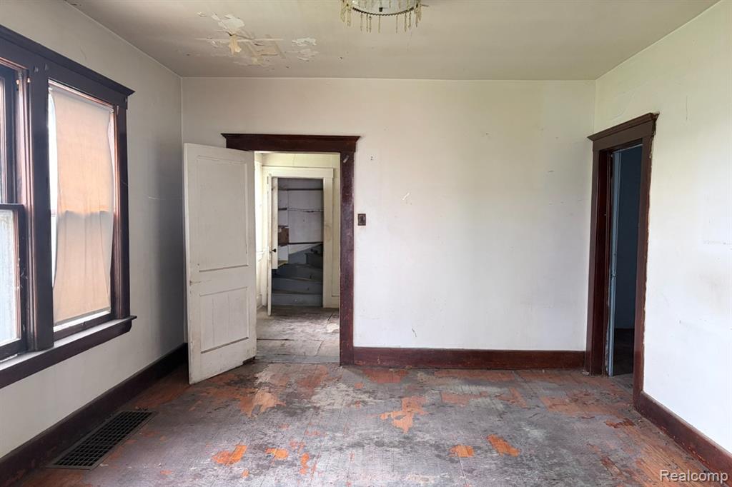 10132 Traverse Street, Detroit, MI 48213 — Photo 6