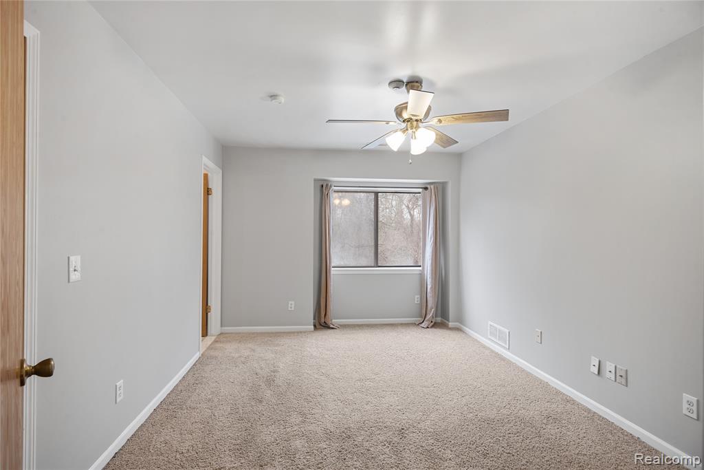 42789 Lilley Pointe Drive, Canton, MI 48187 — Photo 11