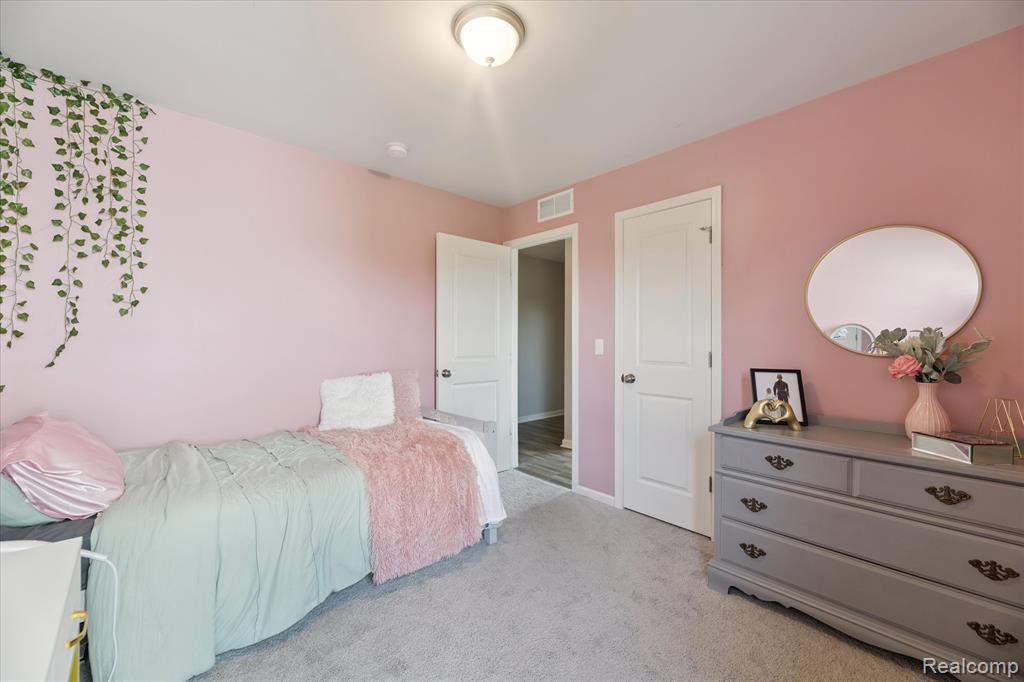 1710 Woodbridge Park Avenue, Lapeer, MI 48446 — Photo 23
