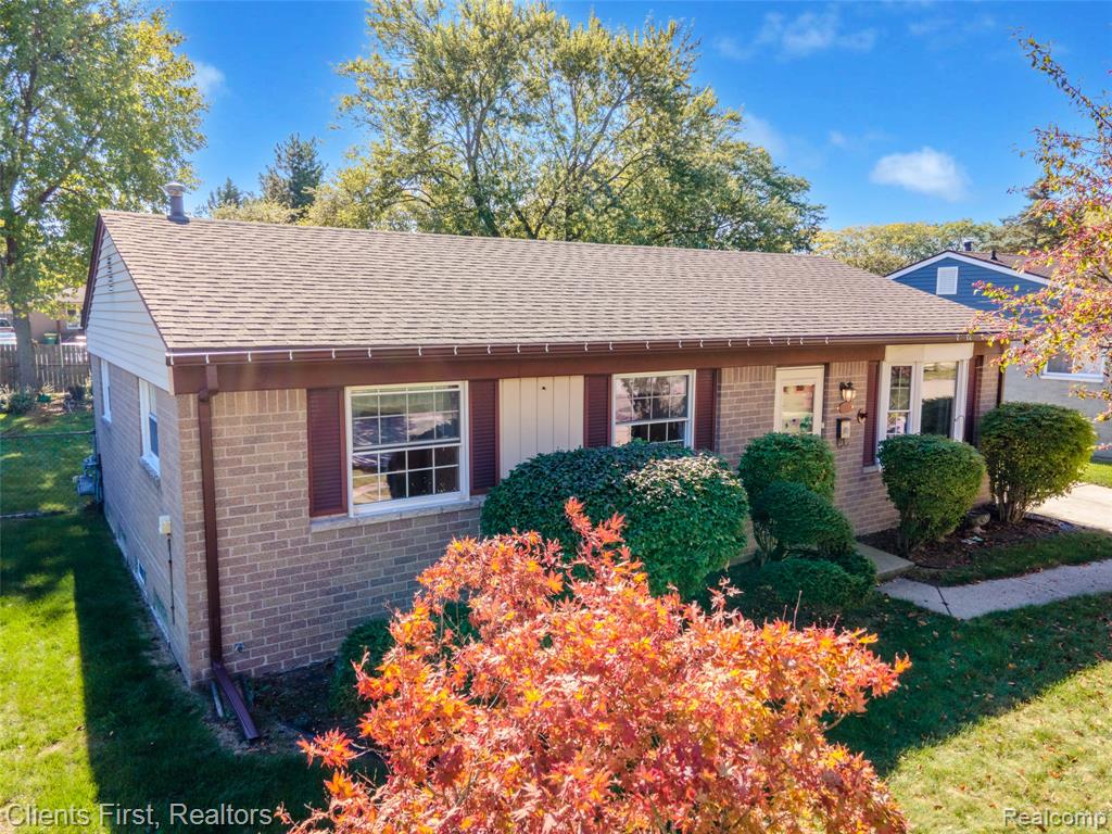 41527 Hamlin Street, Belleville, MI 48111 — Photo 33