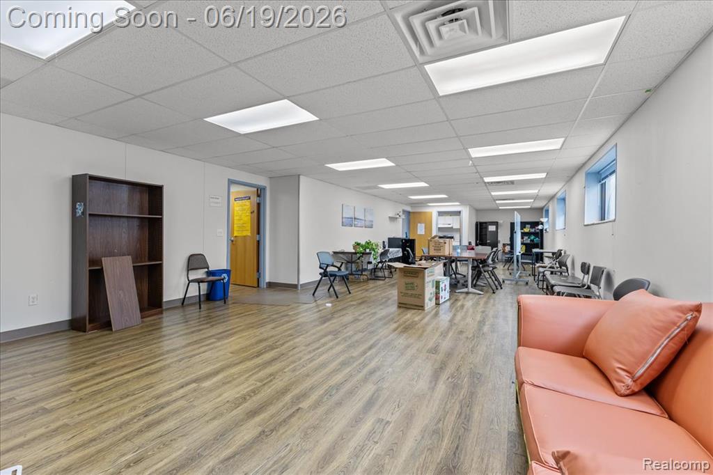 17421-17321 Telegraph, Detroit, MI 48219 — Photo 12