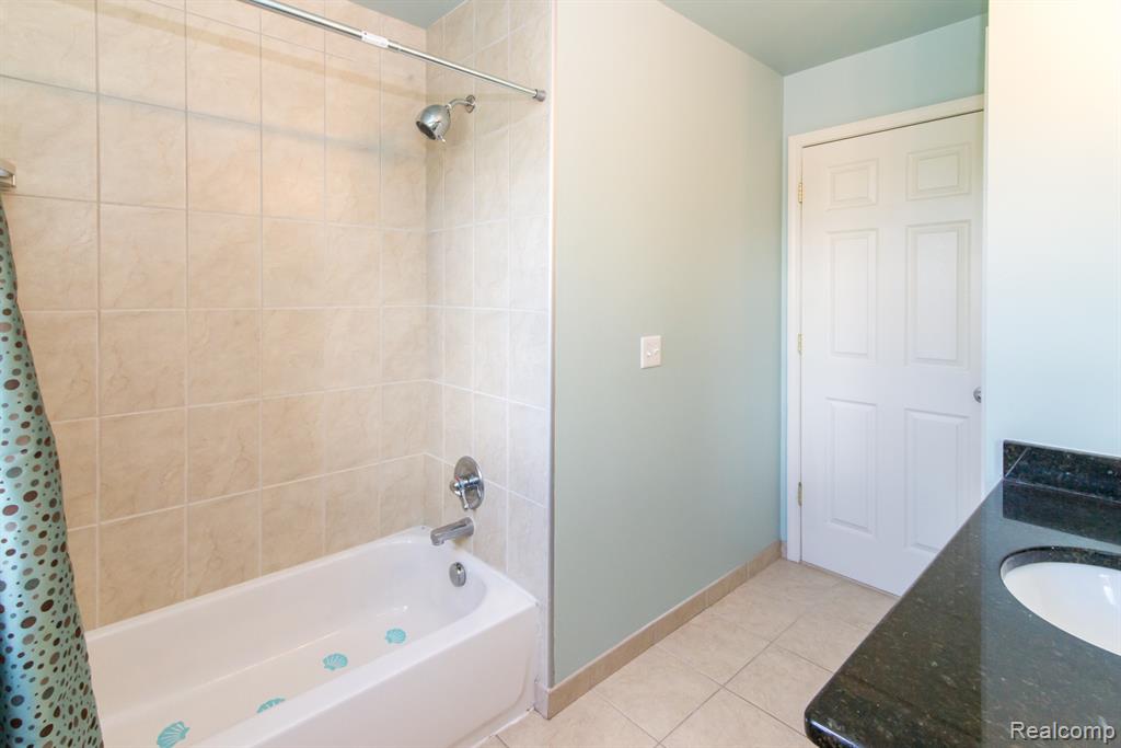 2605 Nadia Court, Ann Arbor, MI 48105 — Photo 55