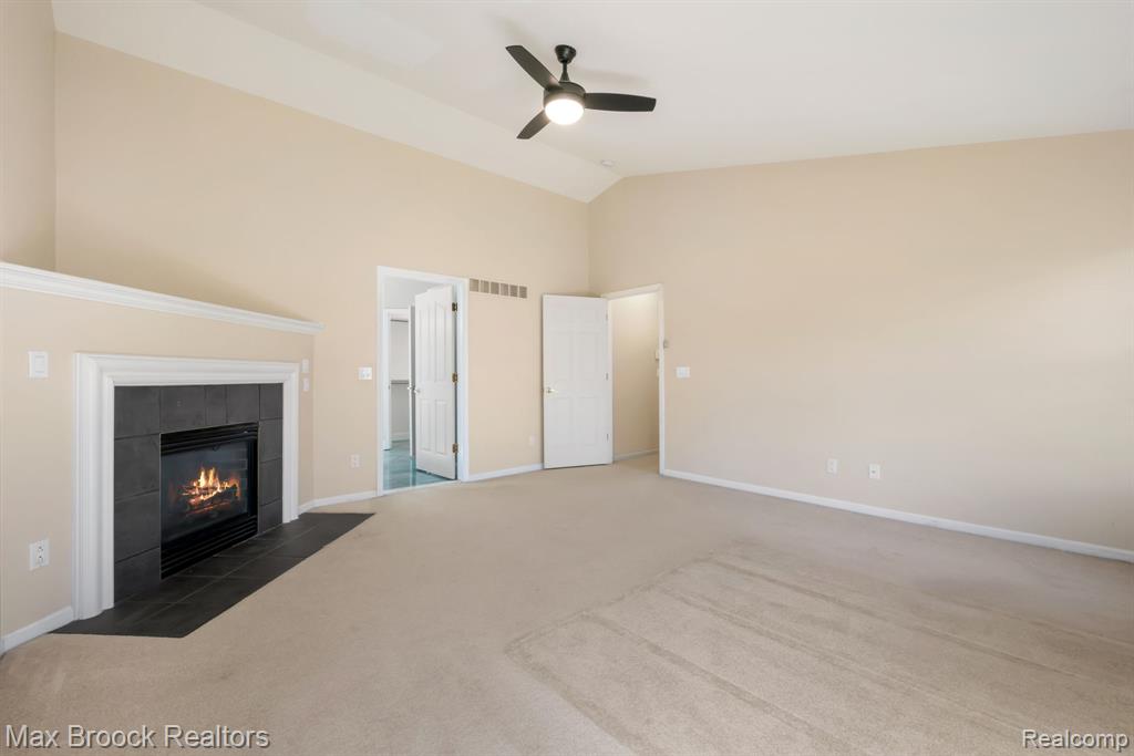 7657 Windgate Circle, West Bloomfield, MI 48323 — Photo 37
