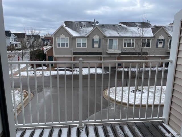 411 WRIGHT Street, Wixom, MI — Photo 24
