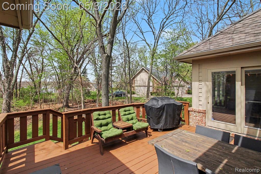 1071 Gasser Court, Howell, MI 48843 — Photo 35