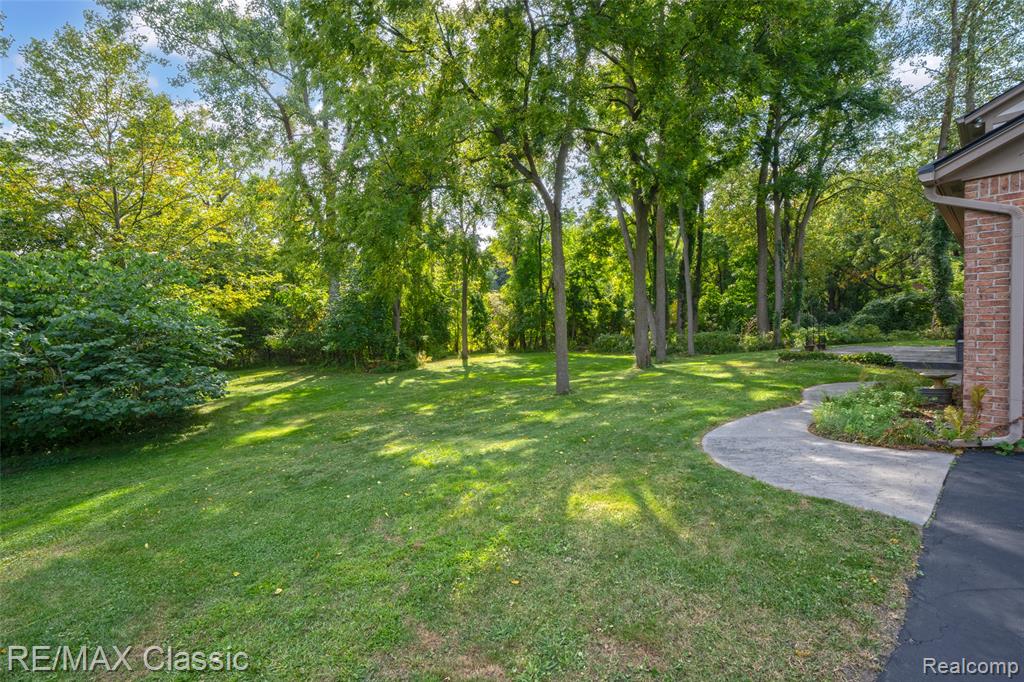 43421 Cottisford Street, Novi, MI 48167 — Photo 8