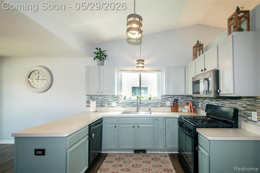 29931 Rosslyn Avenue, Garden City, MI — Photo 10
