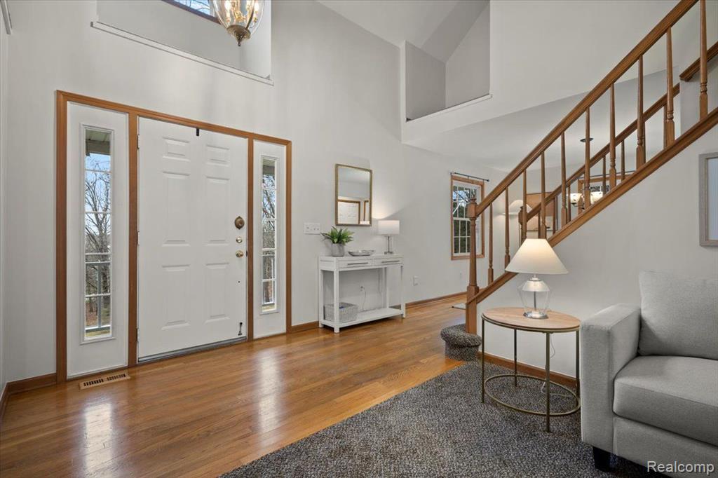 845 Rowlinson Lane, Ortonville, MI 48462 — Photo 8