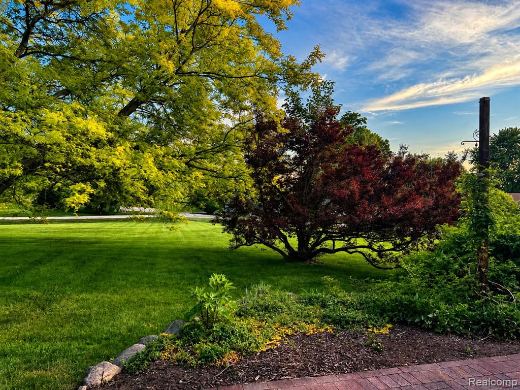 977 Mary Drive, Lapeer, MI 48446 — Photo 5