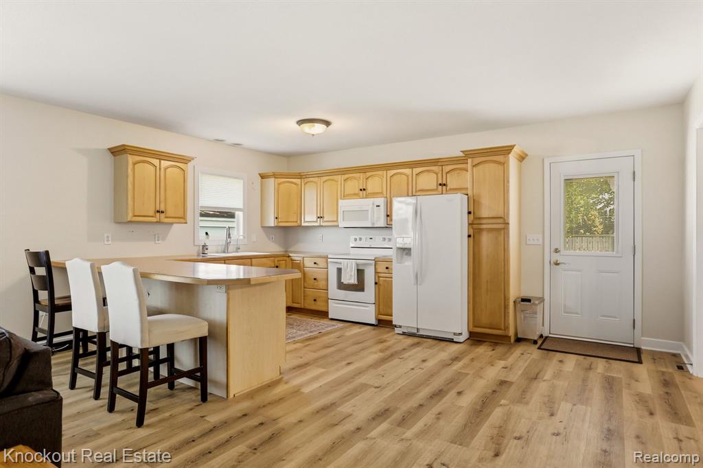9941 Lange Road, Birch Run, MI 48415 — Photo 11