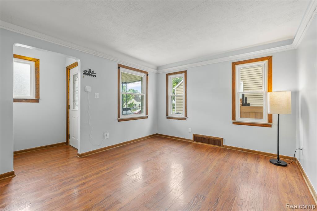 1946 Leblanc Street, Lincoln Park, MI 48146 — Photo 4