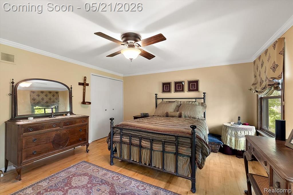 33891 Yorkridge Street, Farmington, MI 48331 — Photo 54