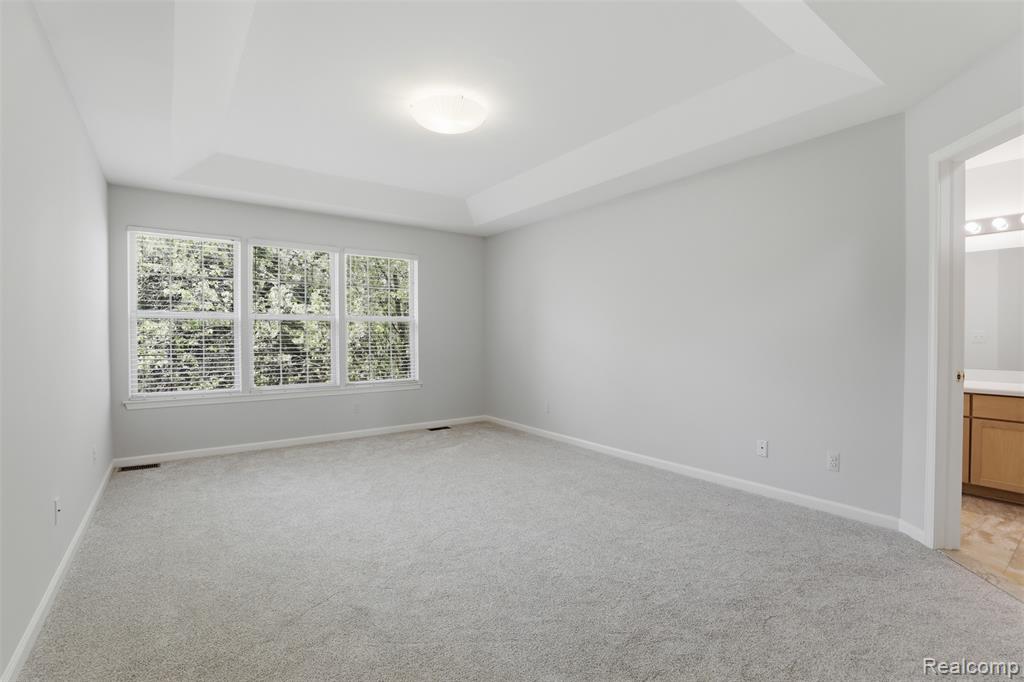 4368 Gateway Circle, West Bloomfield, MI — Photo 24