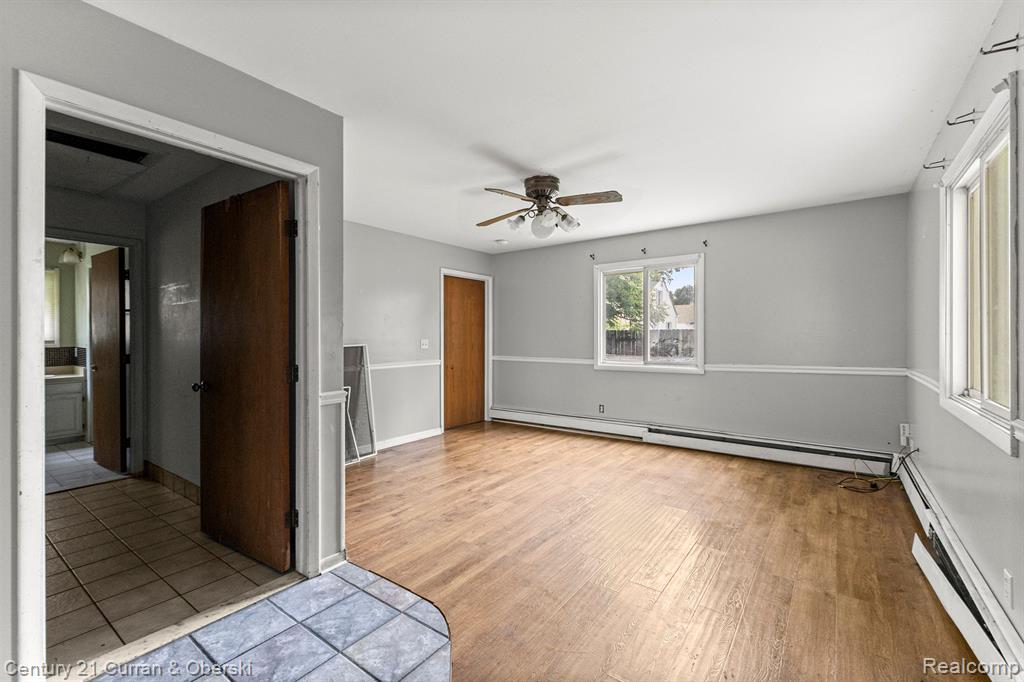 80 E MAHAN Avenue, Hazel Park, MI 48030 — Photo 12