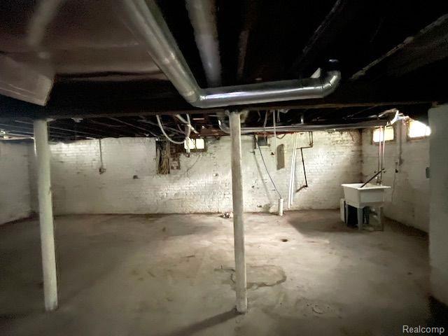 1485 LONGFELLOW Street, Detroit, MI 48206 — Photo 17