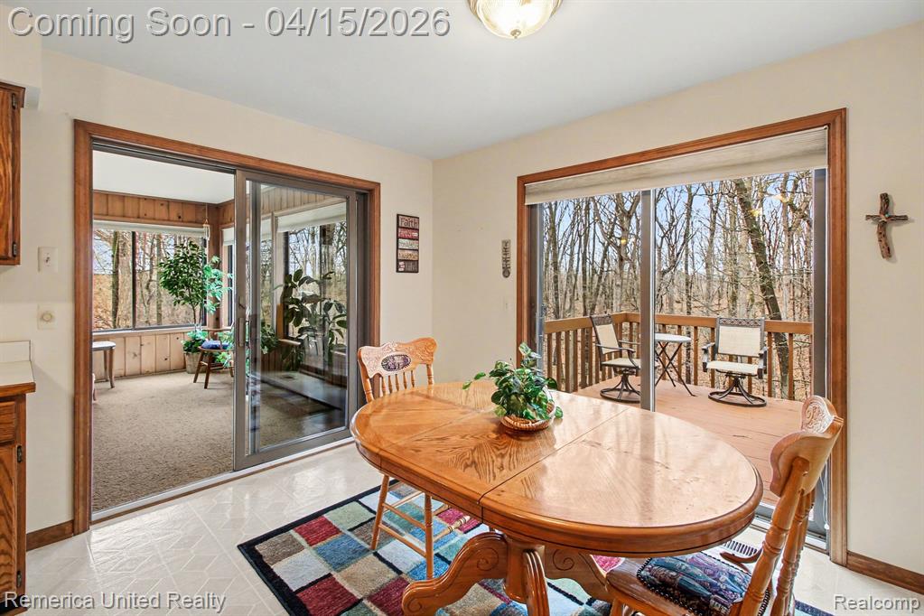 5440 Glenway Drive, Brighton, MI 48116 — Photo 11